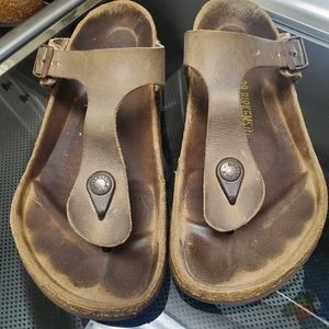 Birkenstock Gizeh Leather Sandals
